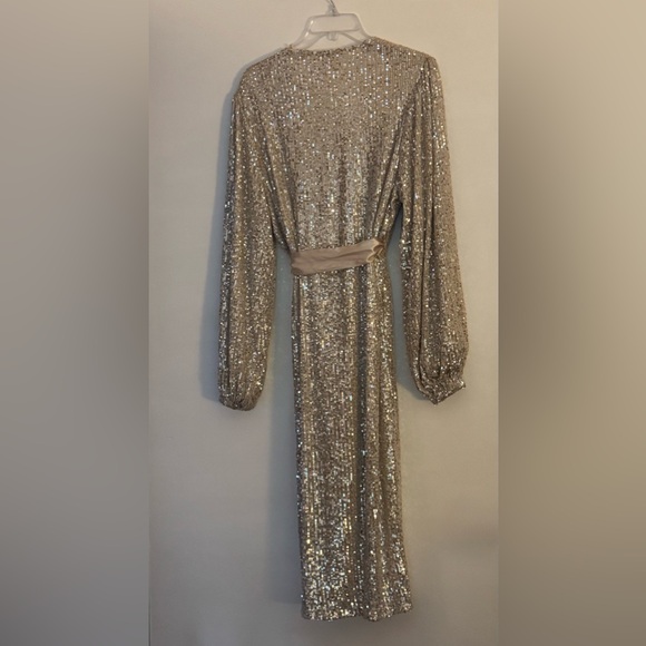 MARBLE sequins dresd - Picture 2 of 4